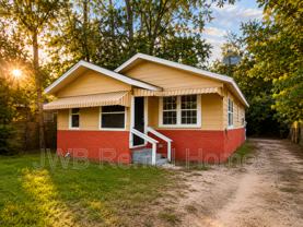 2053 Baldwin St - Photo 1 of 1