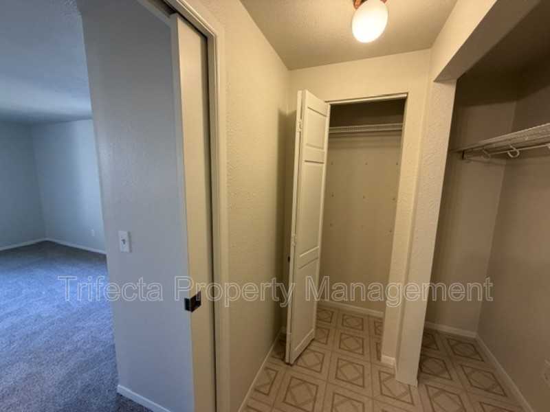 3313 Dunbar Ave - Photo 6 of 16