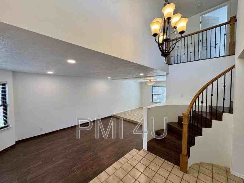 10412 La Paz Dr Nw - Photo 4 of 32