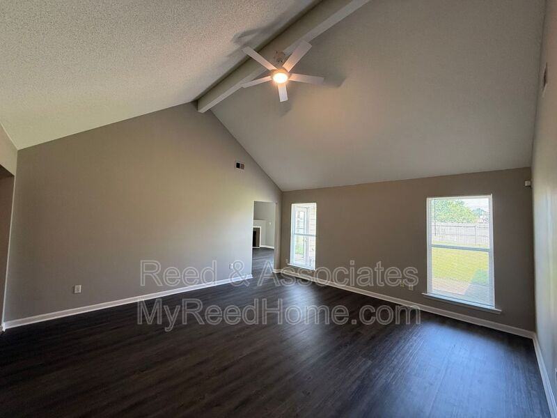 5066 Delaney Valley Ln - Photo 6 of 16