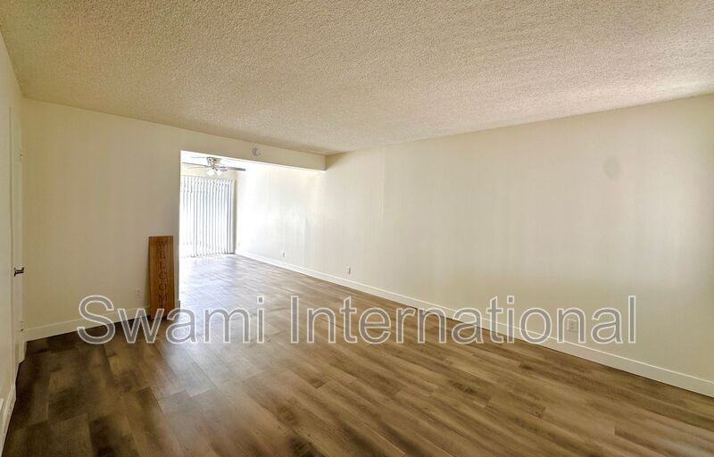 25907 Oak St #04 - Photo 6 of 17