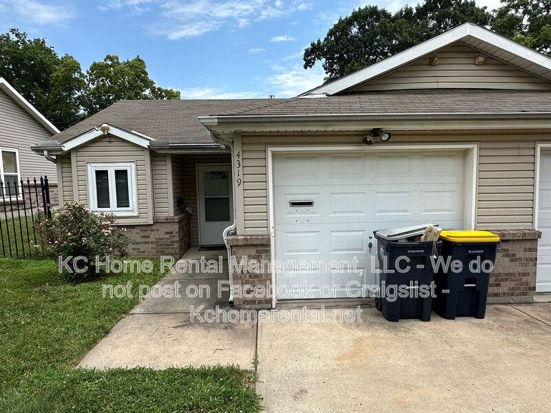 4319 Jackson Ave - Photo 2 of 20