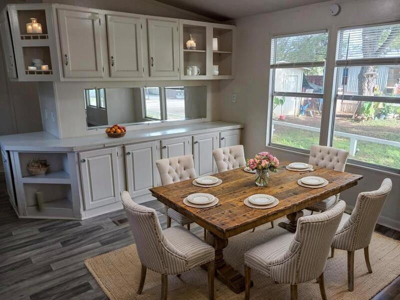 3230 S Loopeast , - Photo 6 of 8
