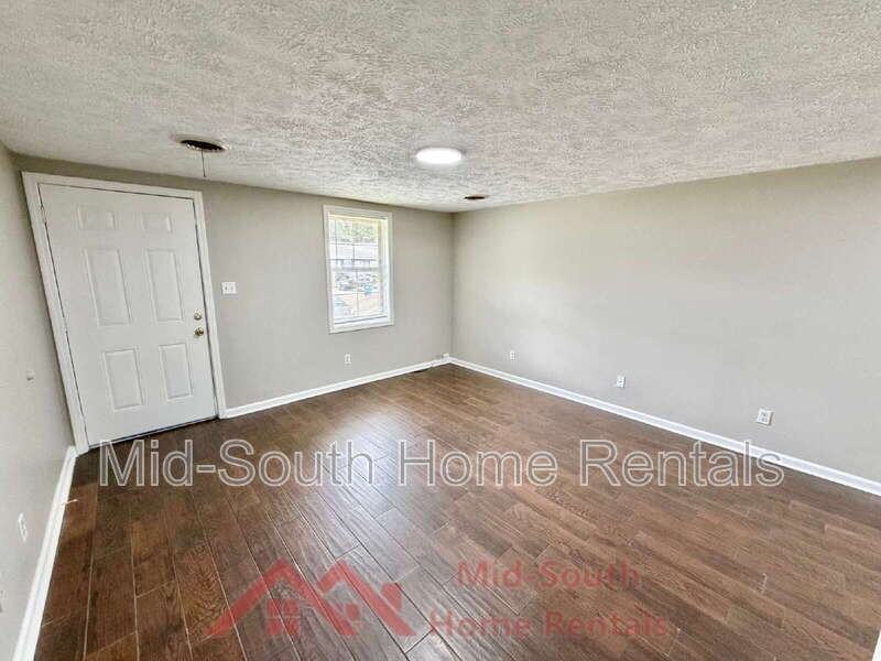225 N Tipton St #D - Photo 2 of 15
