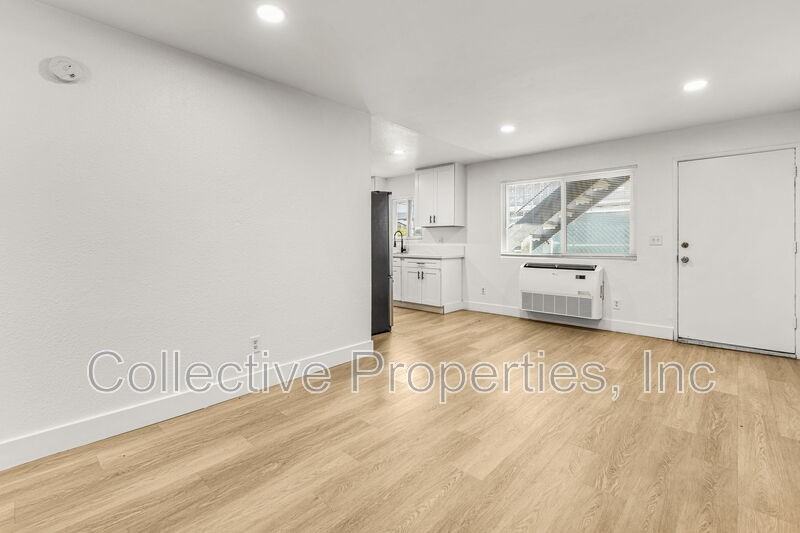 3965 Logan Ave - Photo 6 of 19