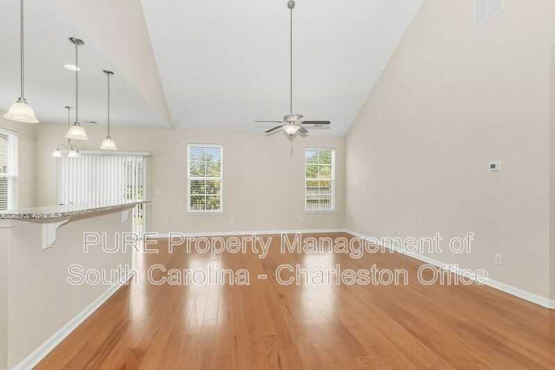 481 Gianna Ln - Photo 3 of 21