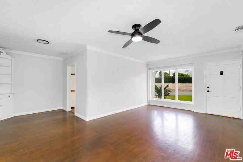 3744 Mountain View Ave - Photo 3 of 23