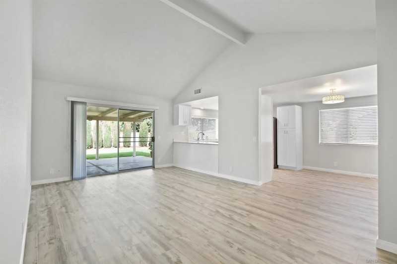 148 N Roth Ln - Photo 6 of 16
