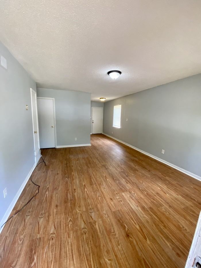 3715 Bluff Wood Dr - Photo 2 of 13