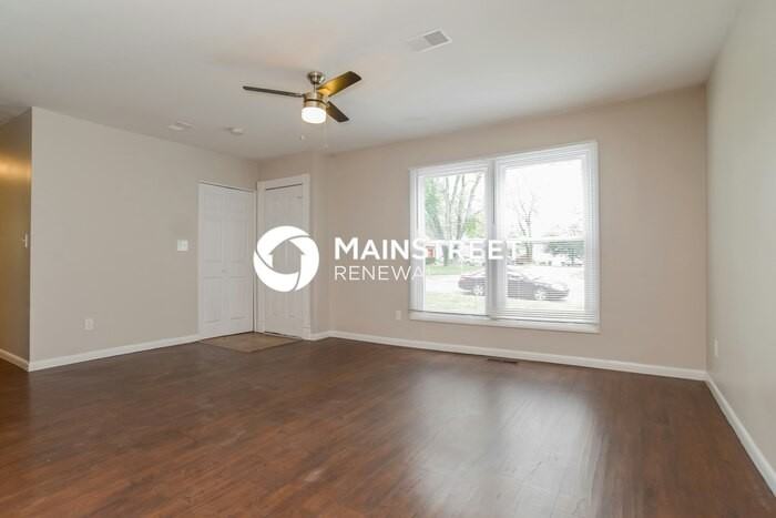 306 Prairie Ln - Photo 6 of 17