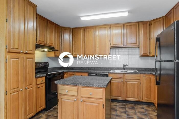 306 Prairie Ln - Photo 6 of 17