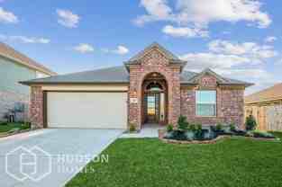 215 Temple Memorial Dr - Photo 1 of 1