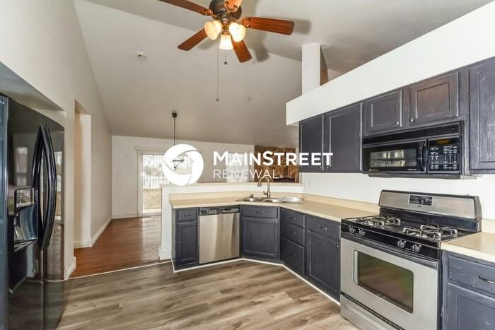 9 Red Cedar Parc Ct - Photo 7 of 16