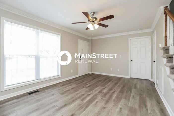 7002 Summit Ct - Photo 2 of 17