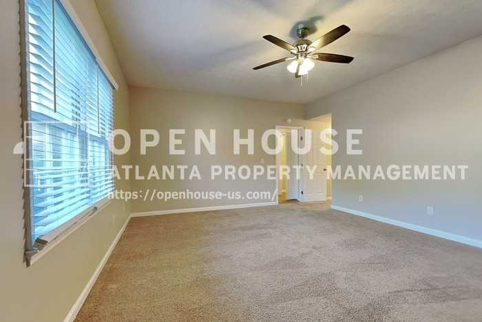 2290 Huntington Dr - Photo 7 of 23