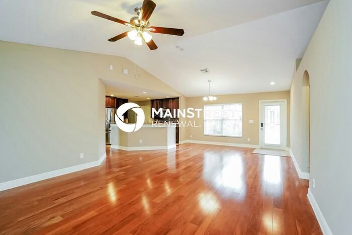 2617 43rd St W - Photo 4 of 16