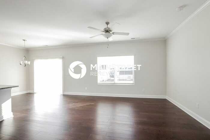 2144 Vecchio Dr - Photo 5 of 17
