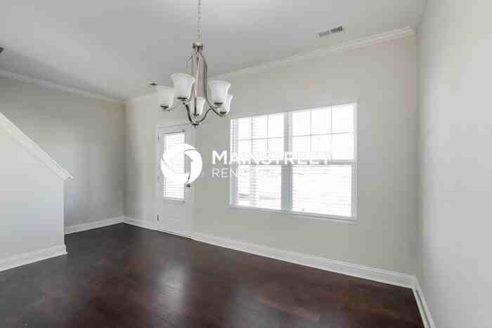 2144 Vecchio Dr - Photo 6 of 17