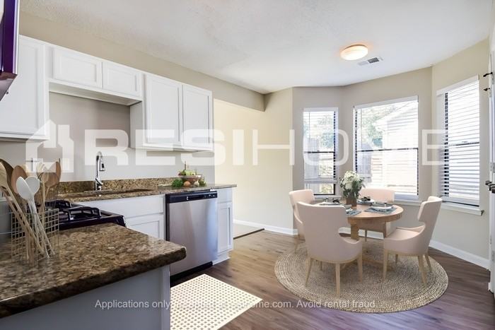5515 Reynolds Rd - Photo 4 of 18