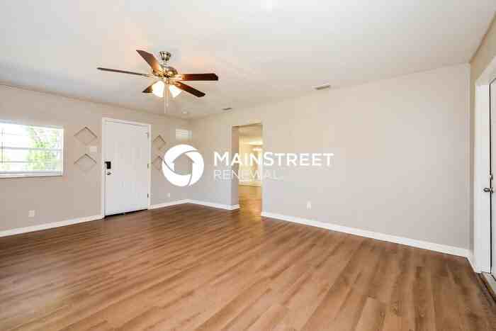 3124 Newtown Blvd - Photo 4 of 16
