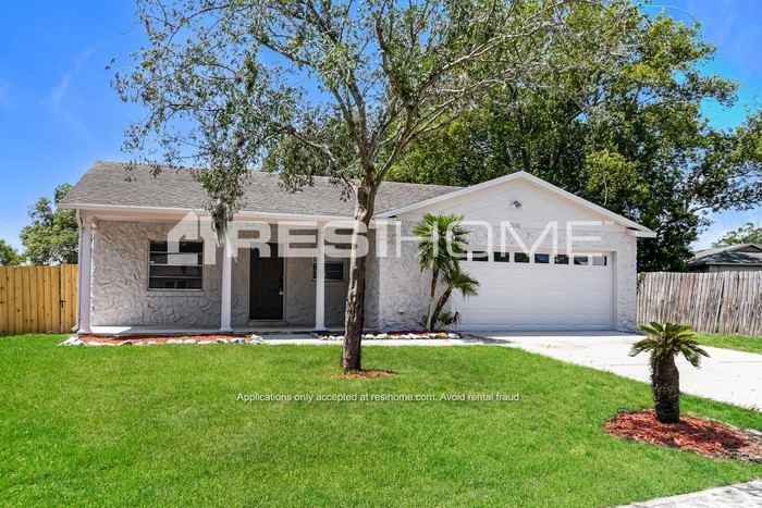 3848 Beachman Dr - Photo 3 of 19