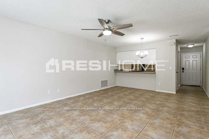 3848 Beachman Dr - Photo 6 of 19