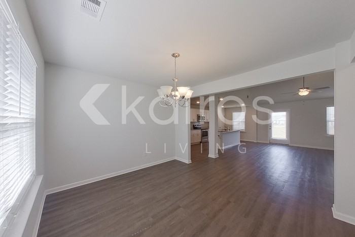123 Mountain Holly Rd - Photo 4 of 20
