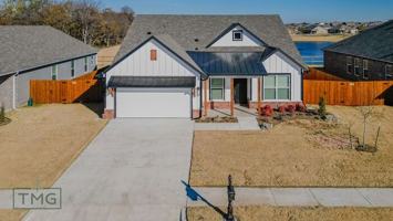 featured image of 11705 E 107th St N