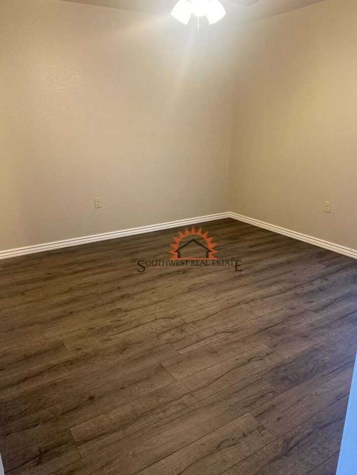 1316 Mission Dr #B - Photo 6 of 13