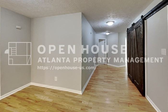2330 Hinton Rd - Photo 7 of 20