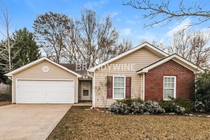 208 Roberts Trl - Photo 2 of 23