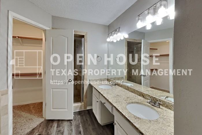824 Quail Brook Dr - Photo 5 of 20
