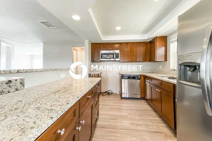7025 Rockwood Dr - Photo 6 of 16