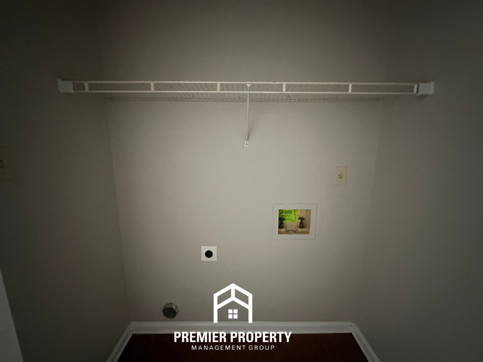 7024 Brady Hill Dr - Photo 5 of 15