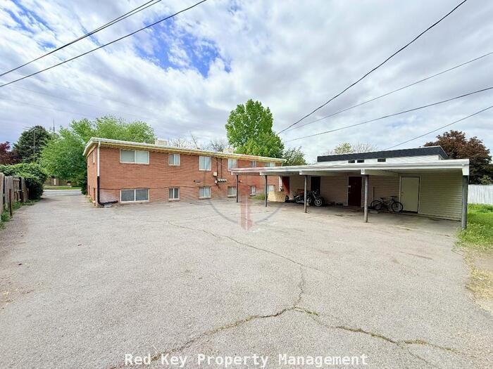 171 S Coleman St #A - Photo 3 of 4