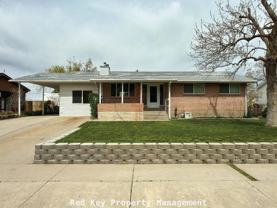 543 Stansbury Ave #B - Photo 1 of 1