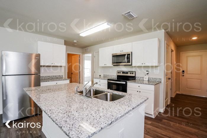 9087 Aegean Cir - Photo 7 of 18