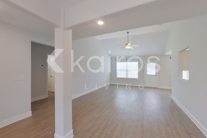 105 Mountain Holly Rd - Photo 4 of 21