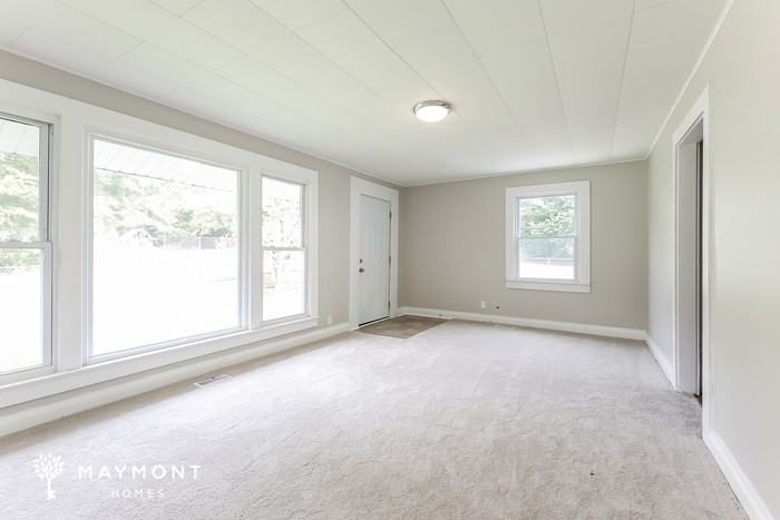 407 Clemson St - Photo 4 of 14