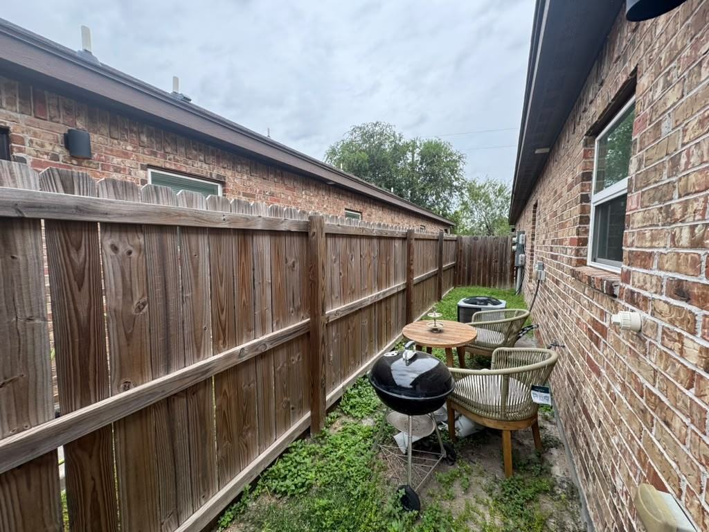 3609 Valeria St #2 - Photo 6 of 12