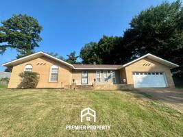 featured image of 3457 Gatewood Dr