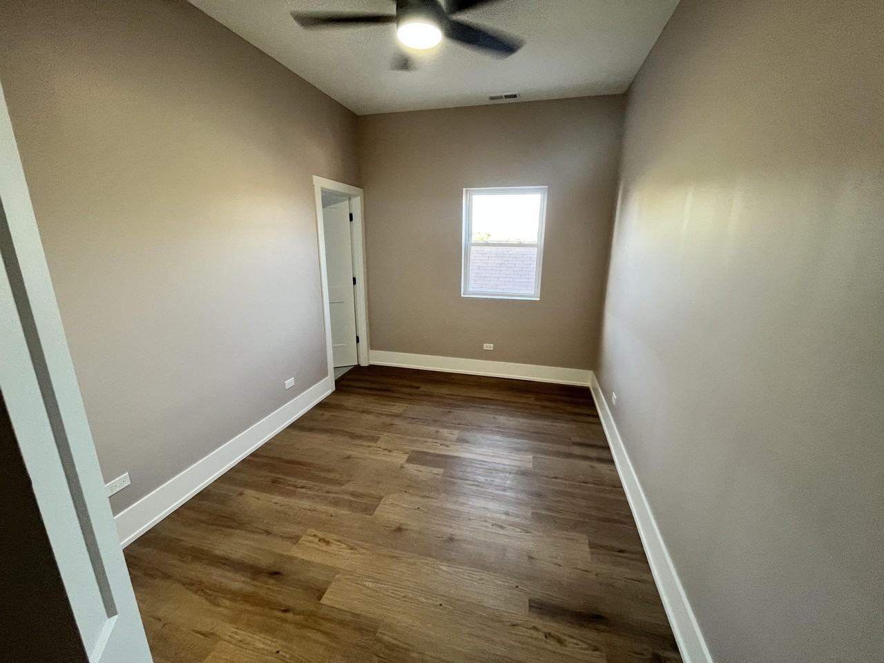 2129 W 18th Pl #3 - Photo 5 of 12