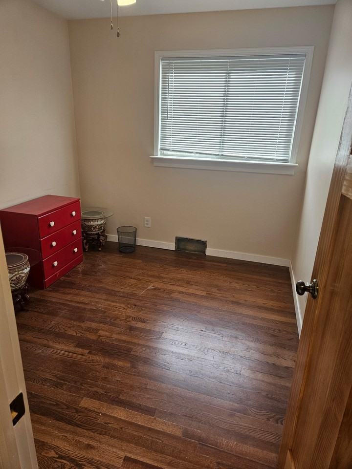 6313 Lynbrook Dr #NA - Photo 7 of 16