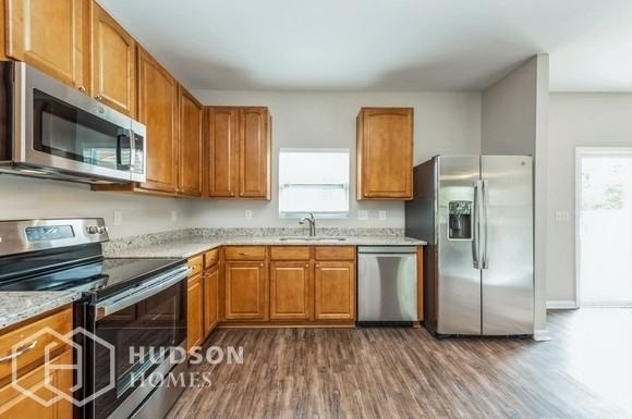 1014 Yellow Bee Rd - Photo 6 of 20