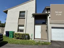 10621 Sw 113th Pl #C - Photo 1 of 1