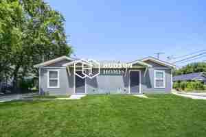 featured image of 2000 King St #A