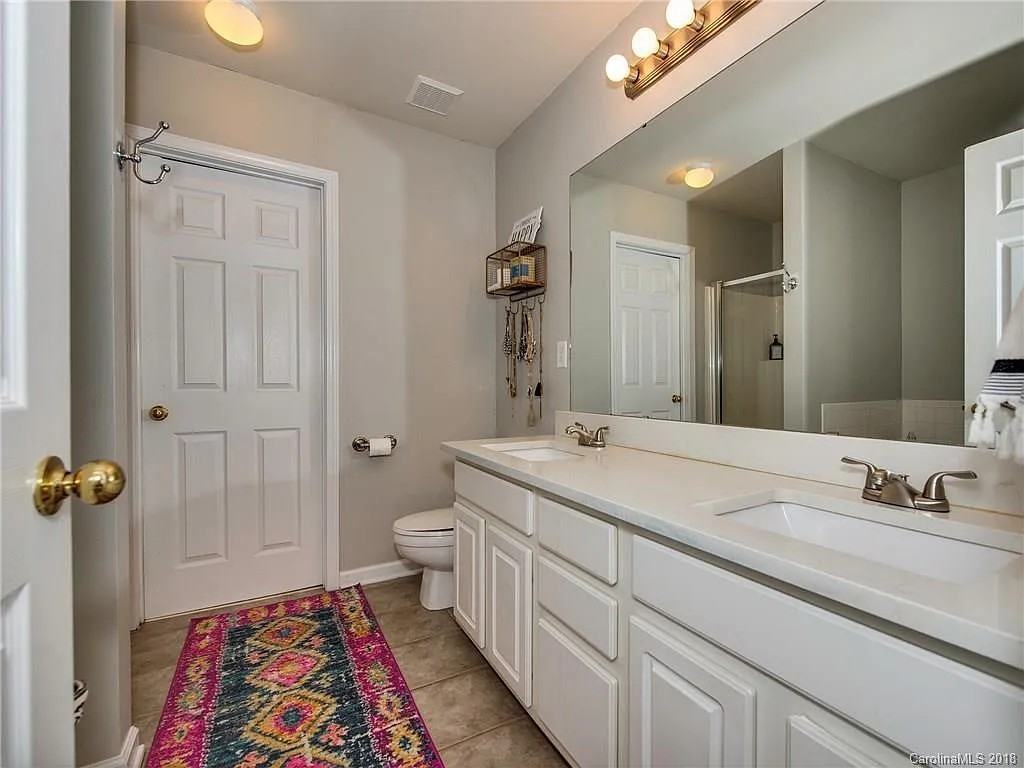 520 Patterson St - Photo 3 of 14