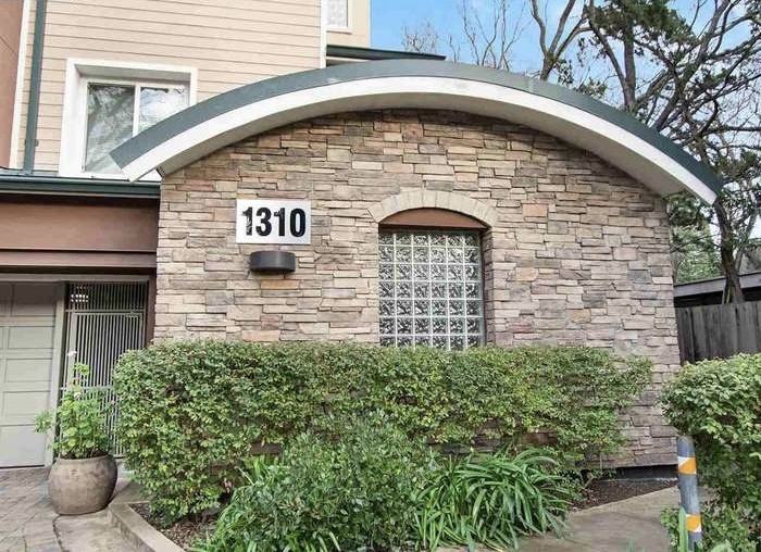 1310 Creekside Dr #203 - Photo 2 of 35