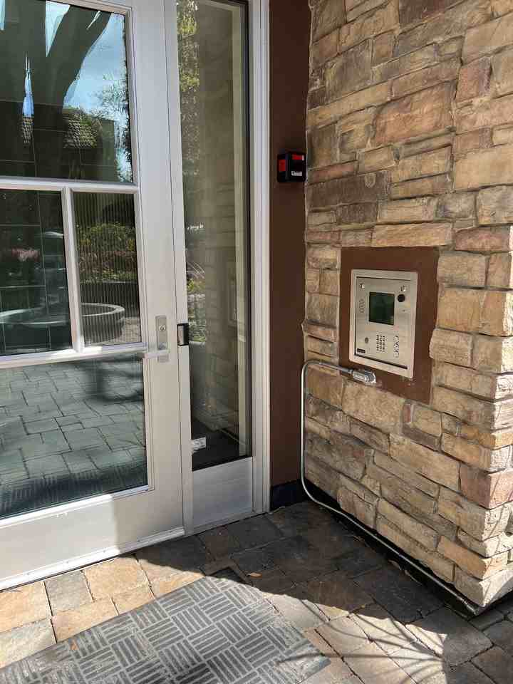 1310 Creekside Dr #203 - Photo 3 of 35