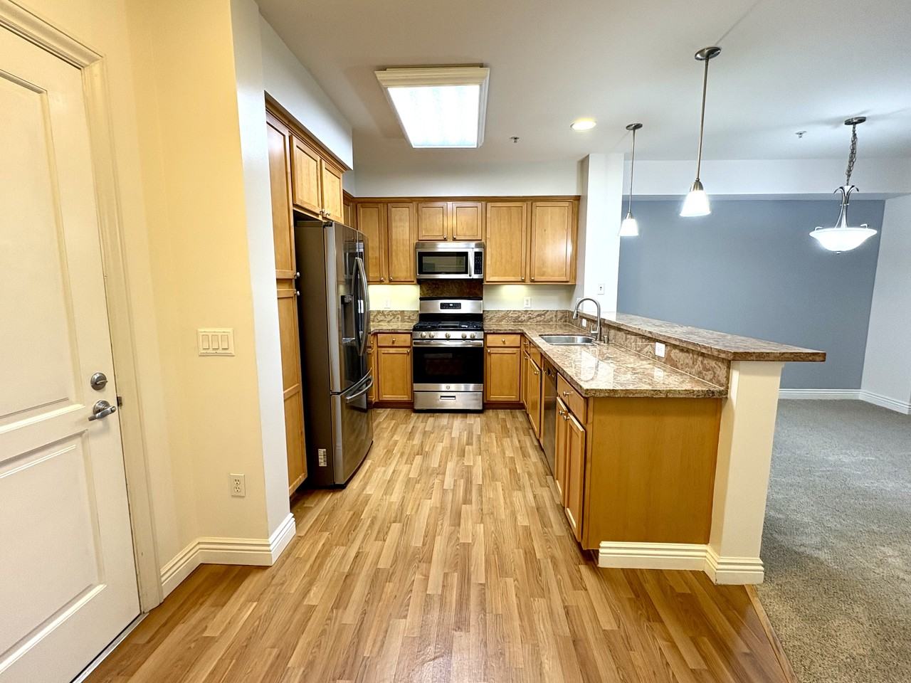 1310 Creekside Dr #203 - Photo 6 of 35